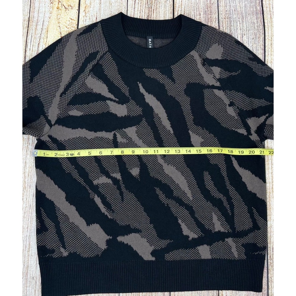 Athleta Mock Neck Sweater Size‎ Medium Black Gray Merino Wool Blend Jacquard - Picture 4 of 9